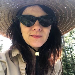 Meet your Posher, Isabelle